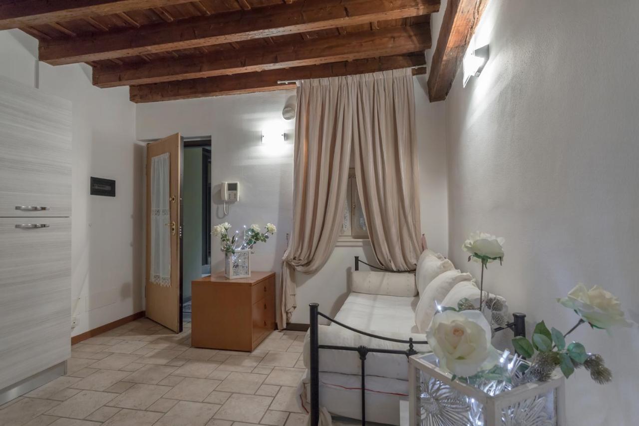 San Bernardino 8 - Immobili E Soluzioni Rent Lägenhet Bergamo Exteriör bild